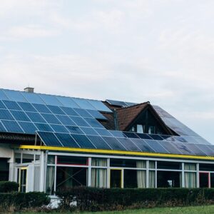 Er en brugt tesla model y din næste grønne investering?