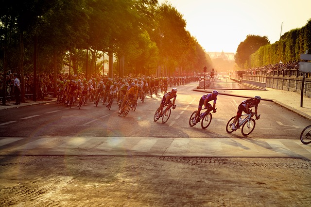 Fra amatør til professionel: Sådan kan cykelsokker og cykelbukser forbedre din præstation